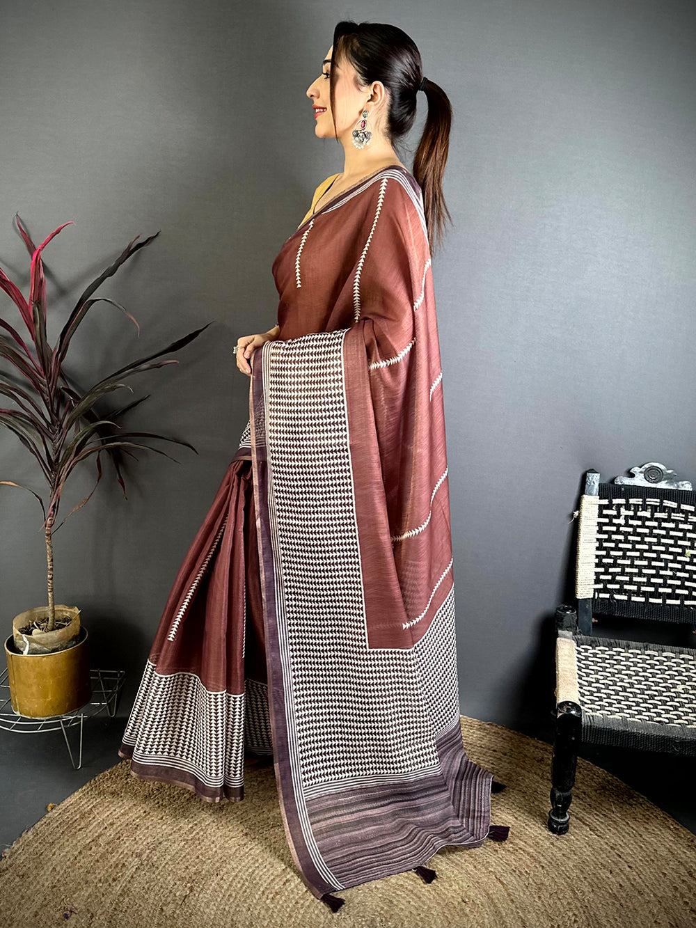 Classic Stripe Linen Chanderi Saree