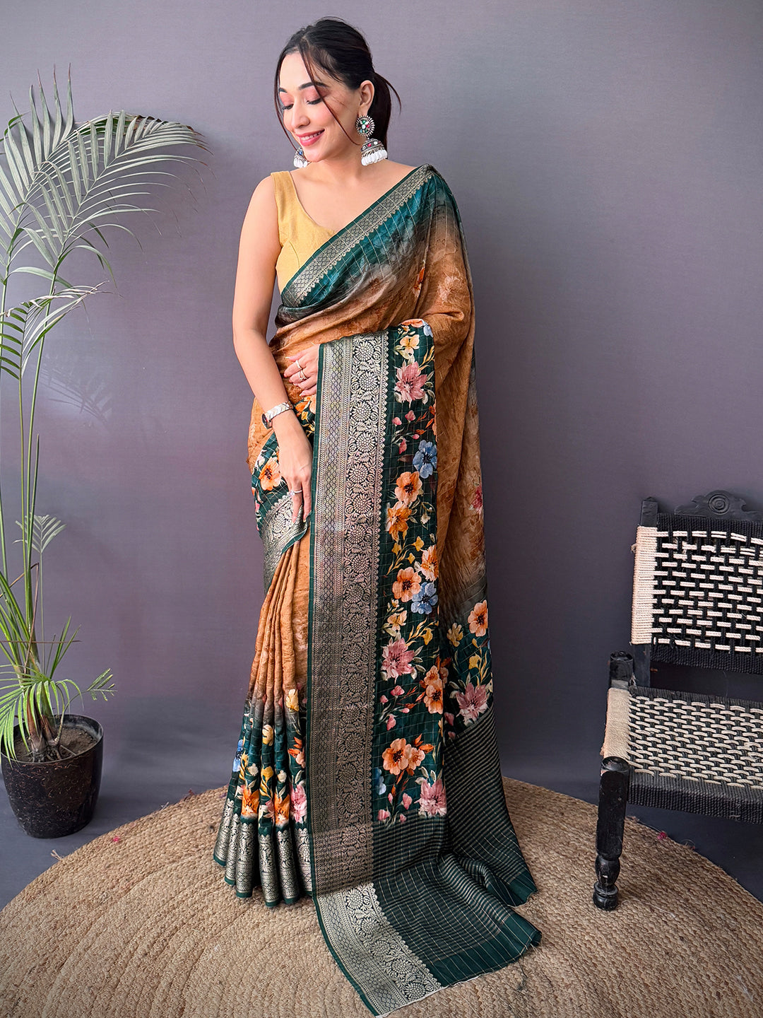 Elegant Floral Kalamkari Viscose Saree