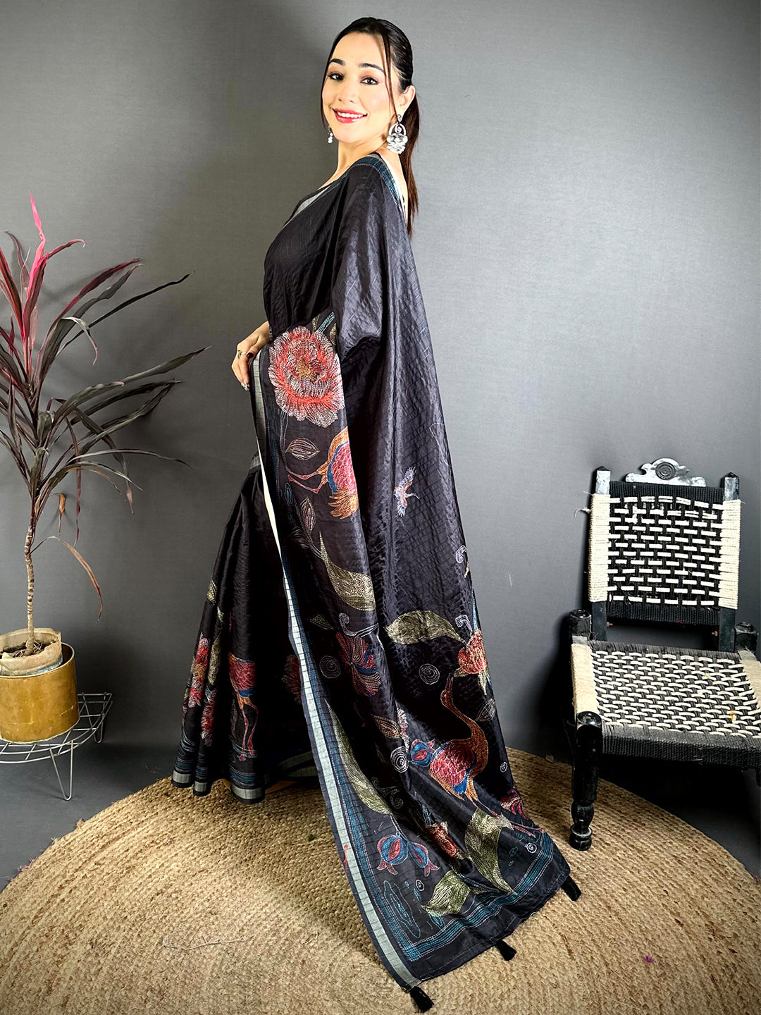 Royal Soft Tussar Ghicha Katha Saree