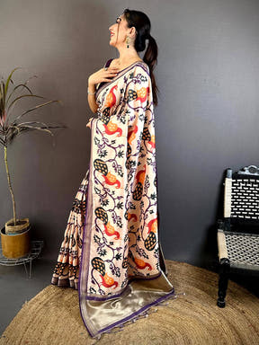 Stylish Gold Lakda Patta Kalamkari Saree