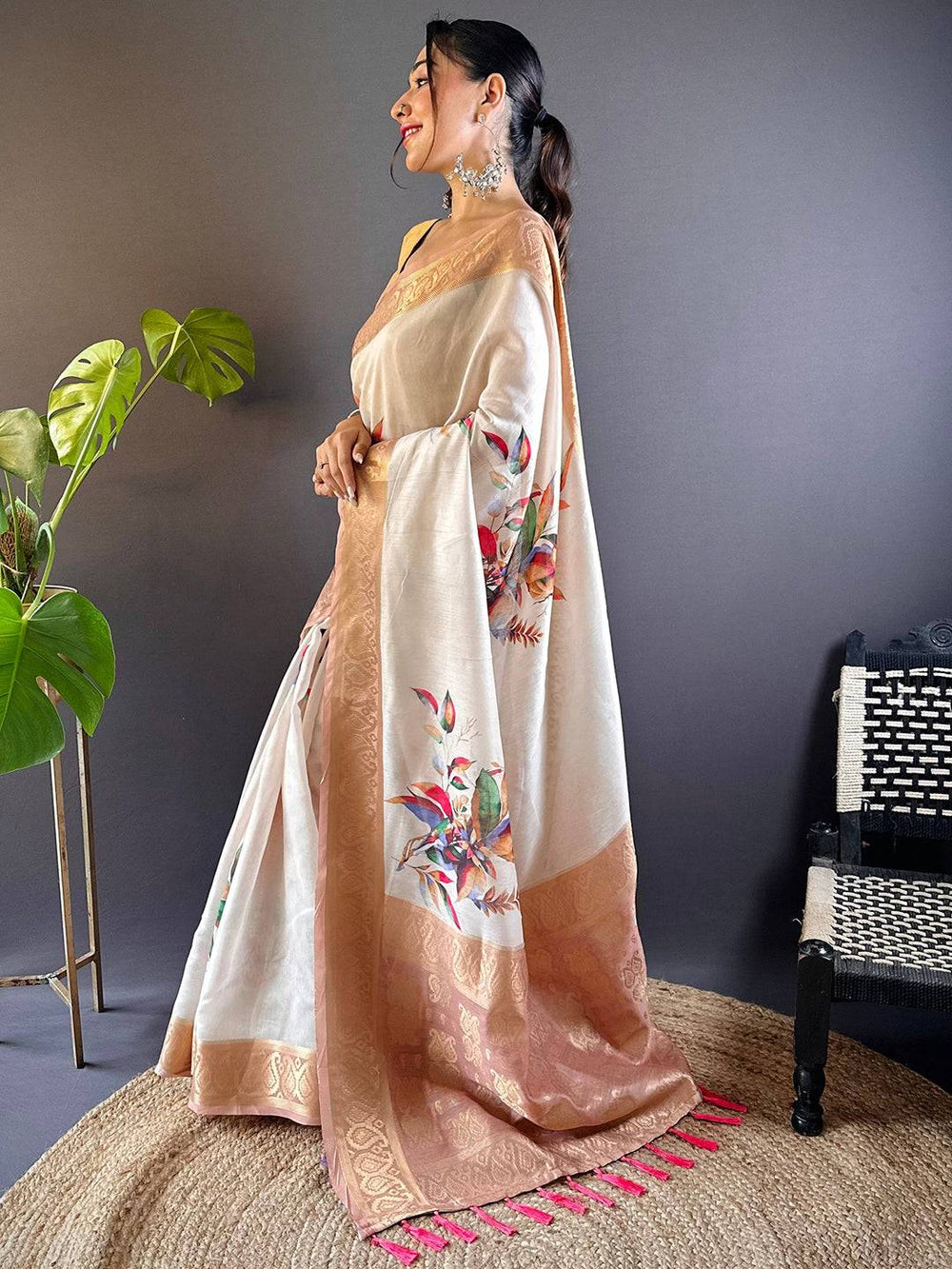 White Floral Cotton Rich Pallu Saree