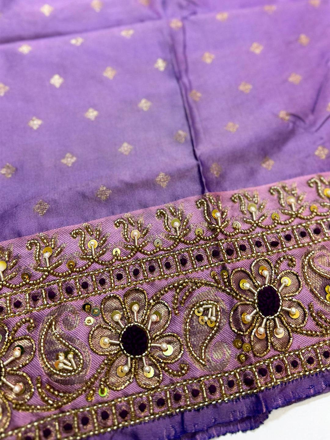 Purple Kolam Butti Gadwal Pattu Saree With Maggam Blouse