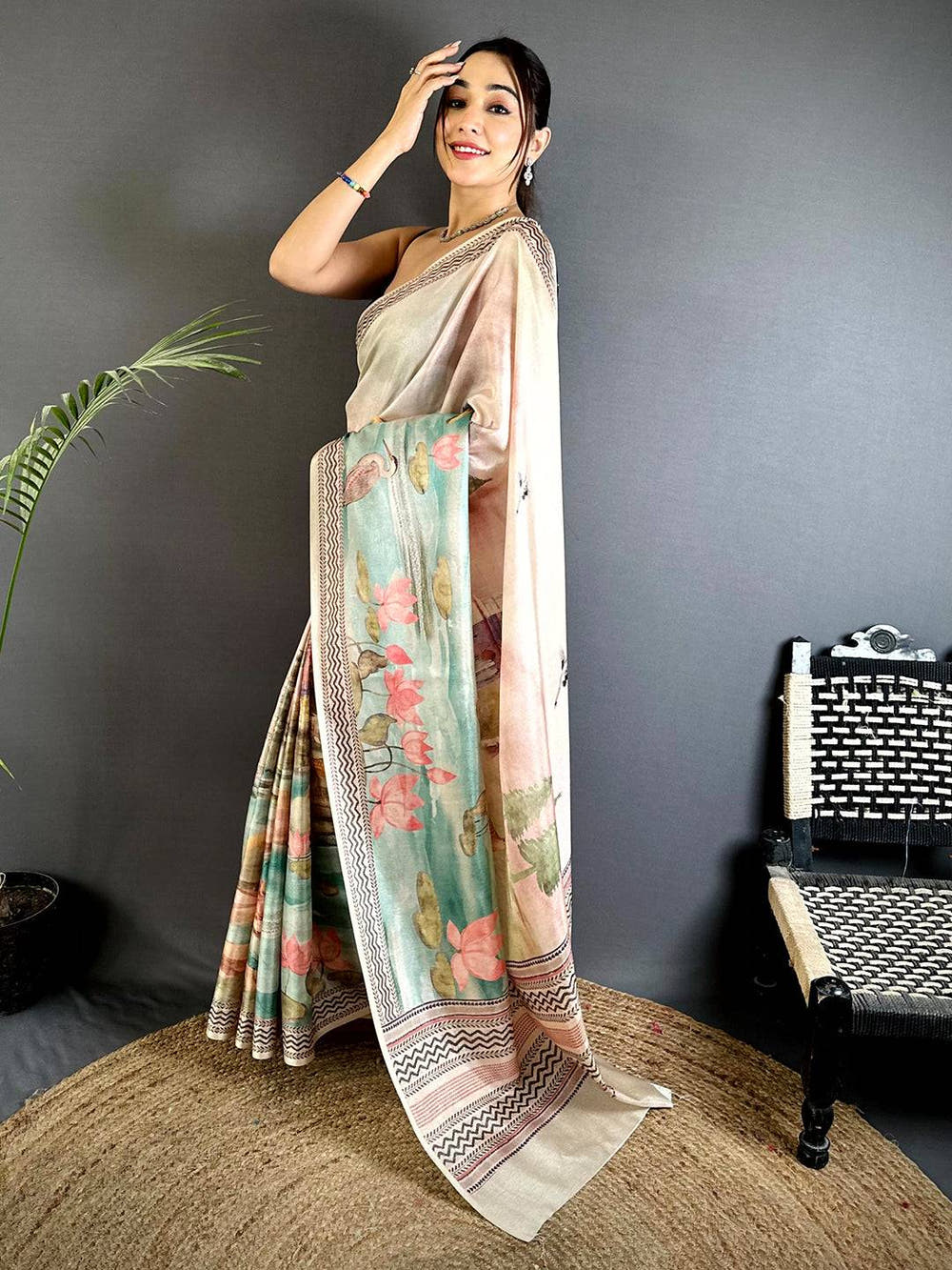 Regal Water Theme Floral Tussar Saree