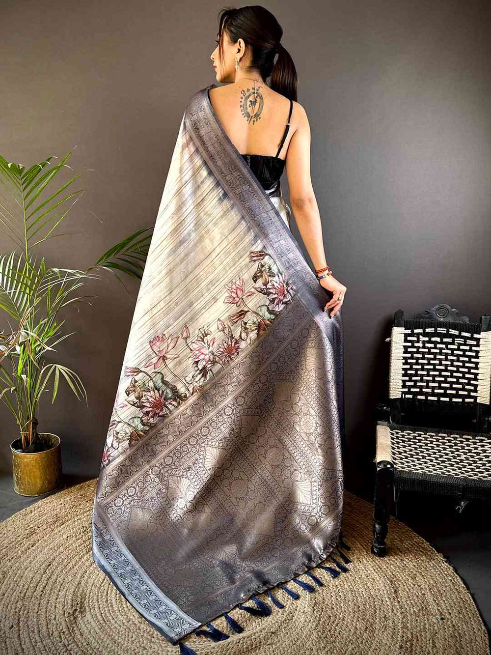 Grey Ghicha Weave Floral Saree