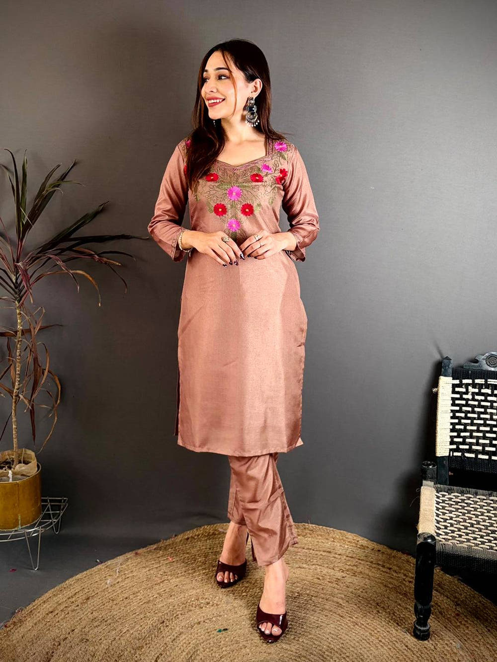Manipuri Ari Work Diamond Neck Kurti