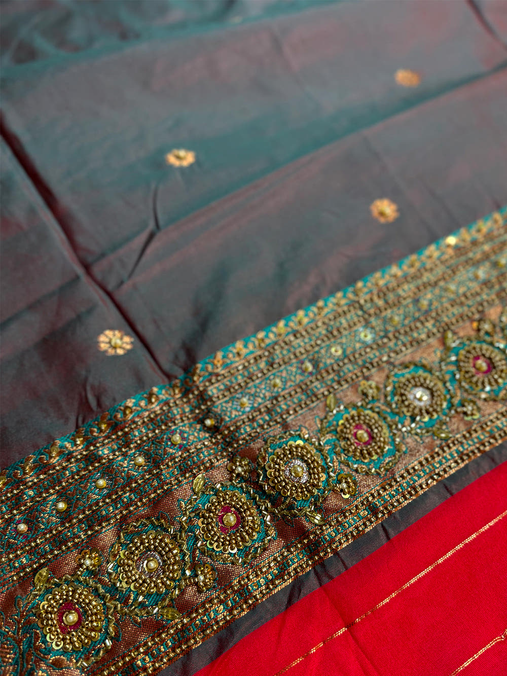 Classic Dual Shade Kanjivaram Saree With Maggam Blouse