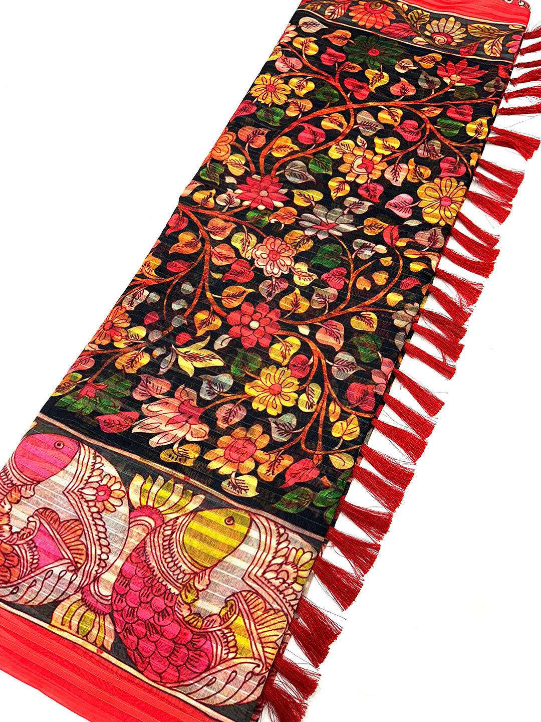 Detailed floral design on Kalamkari Linen Saree