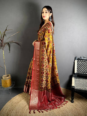 Elegant Patola Printed Viscose Dola Saree
