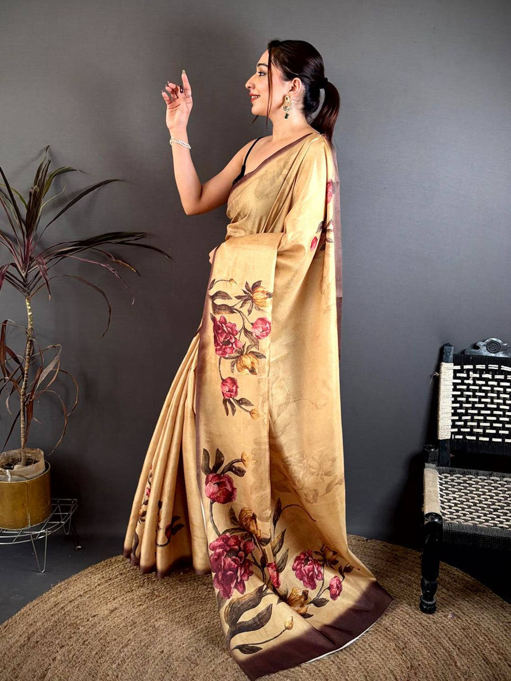 Exclusive Floral Printed Soft Tussar Saree