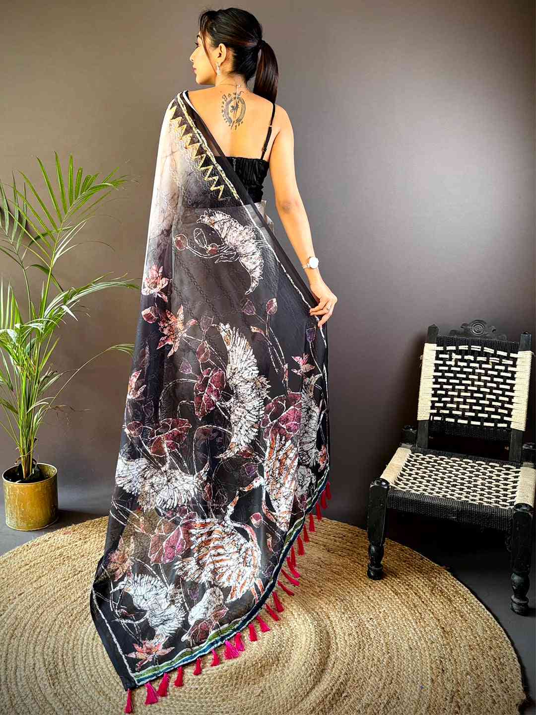 White Georgette Batik Printed Saree