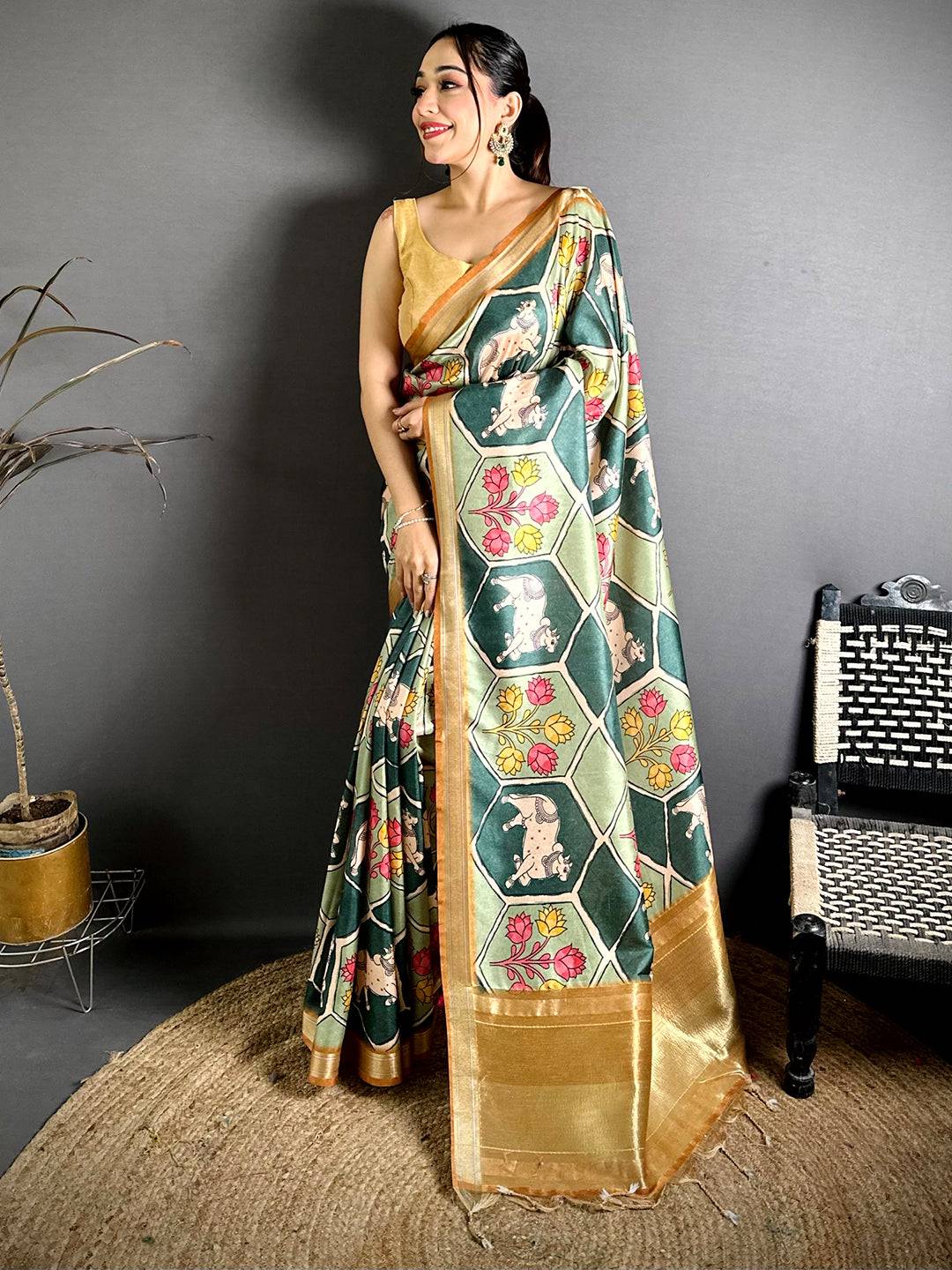 Radiance Gaji Lakda Patta Kalamkari Saree