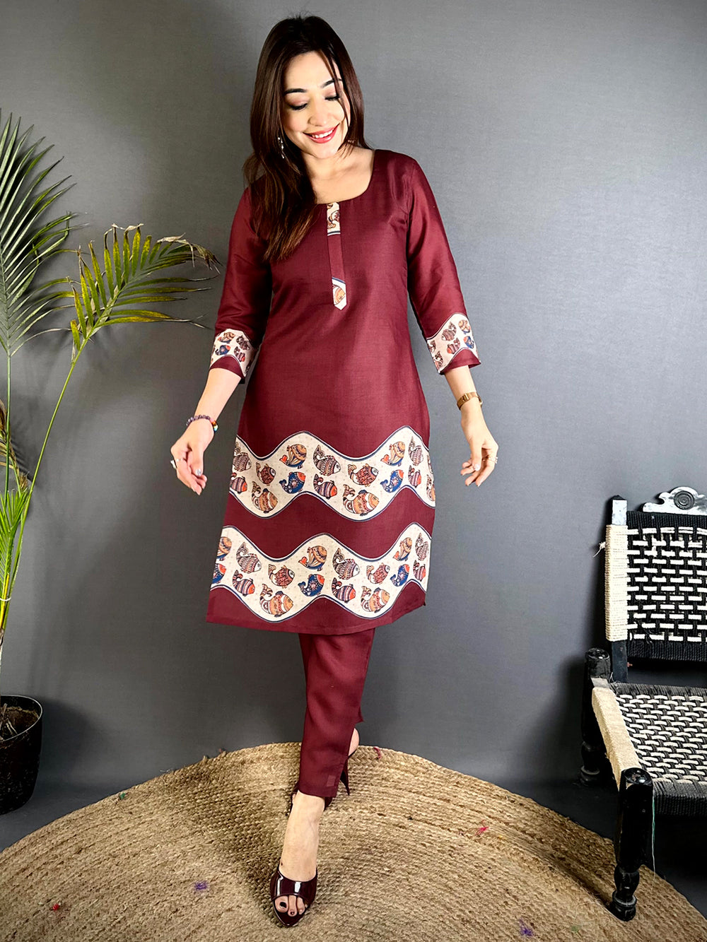 Kalamkari Art Square Neck Kurti


