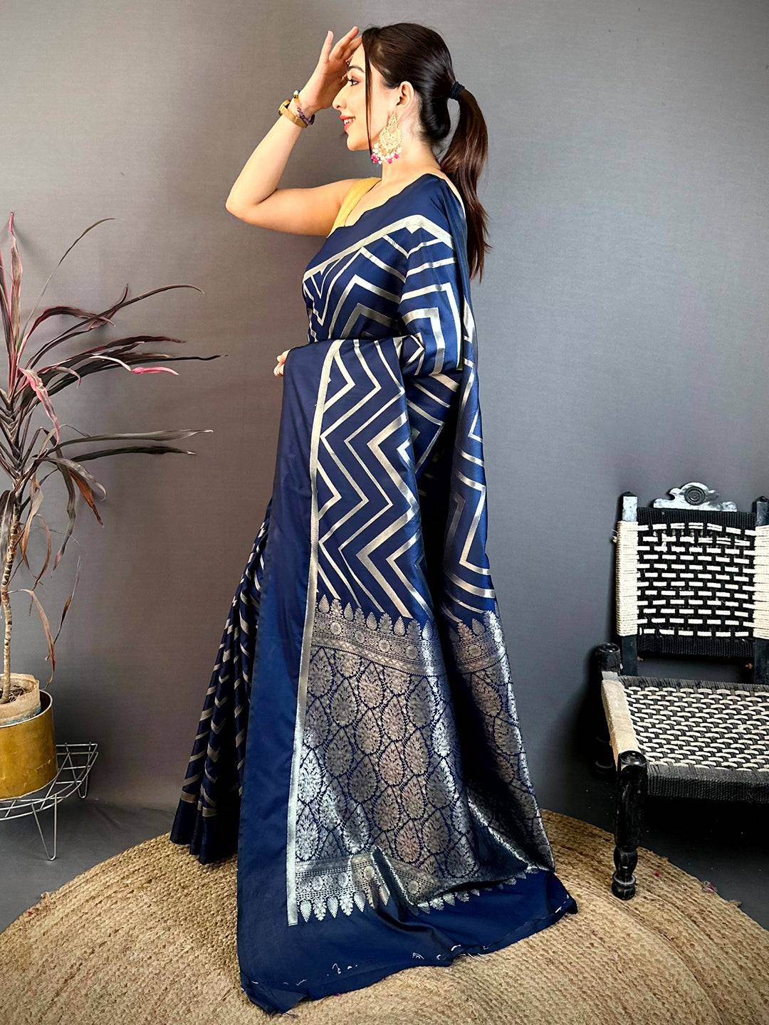 Navy Geometric Zari Weave Banarasi Saree
