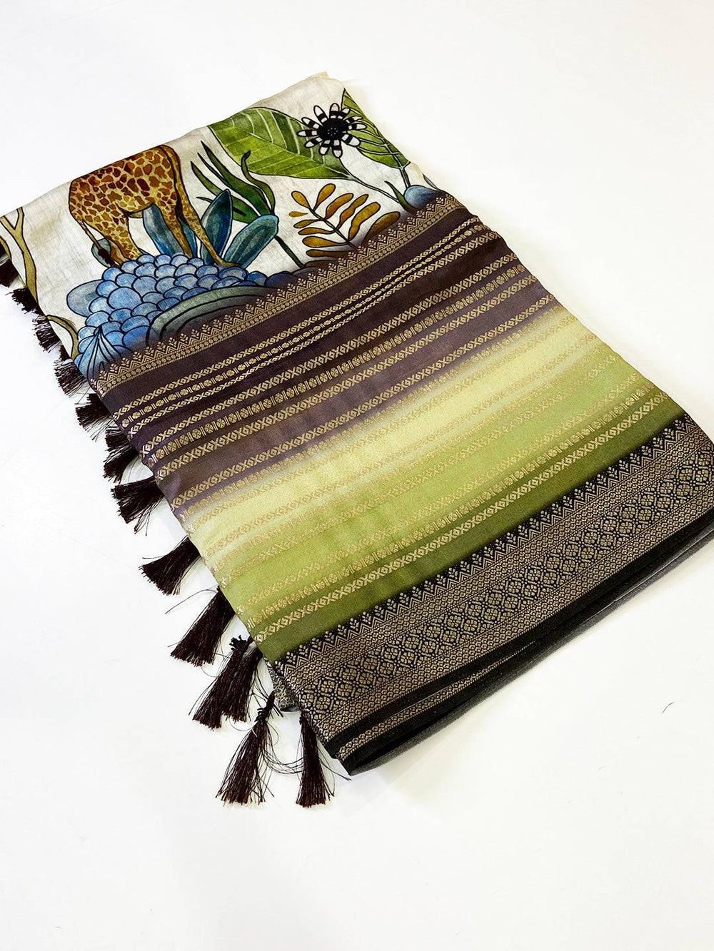 Stylish Soft Silk Kalamkari Zari Stripe Saree