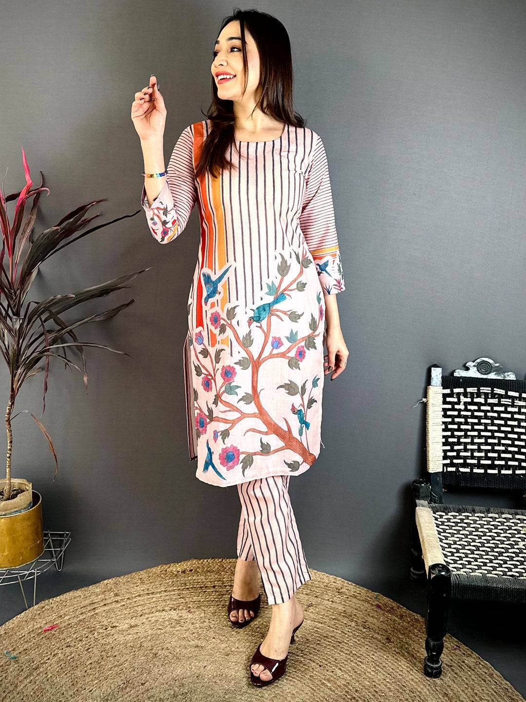 Heritage Katha Work Straight Kurti