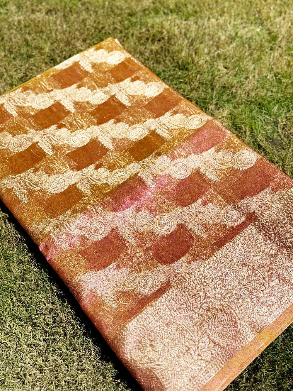 Rust Radiant Dual Tone Tissue Silk Saree