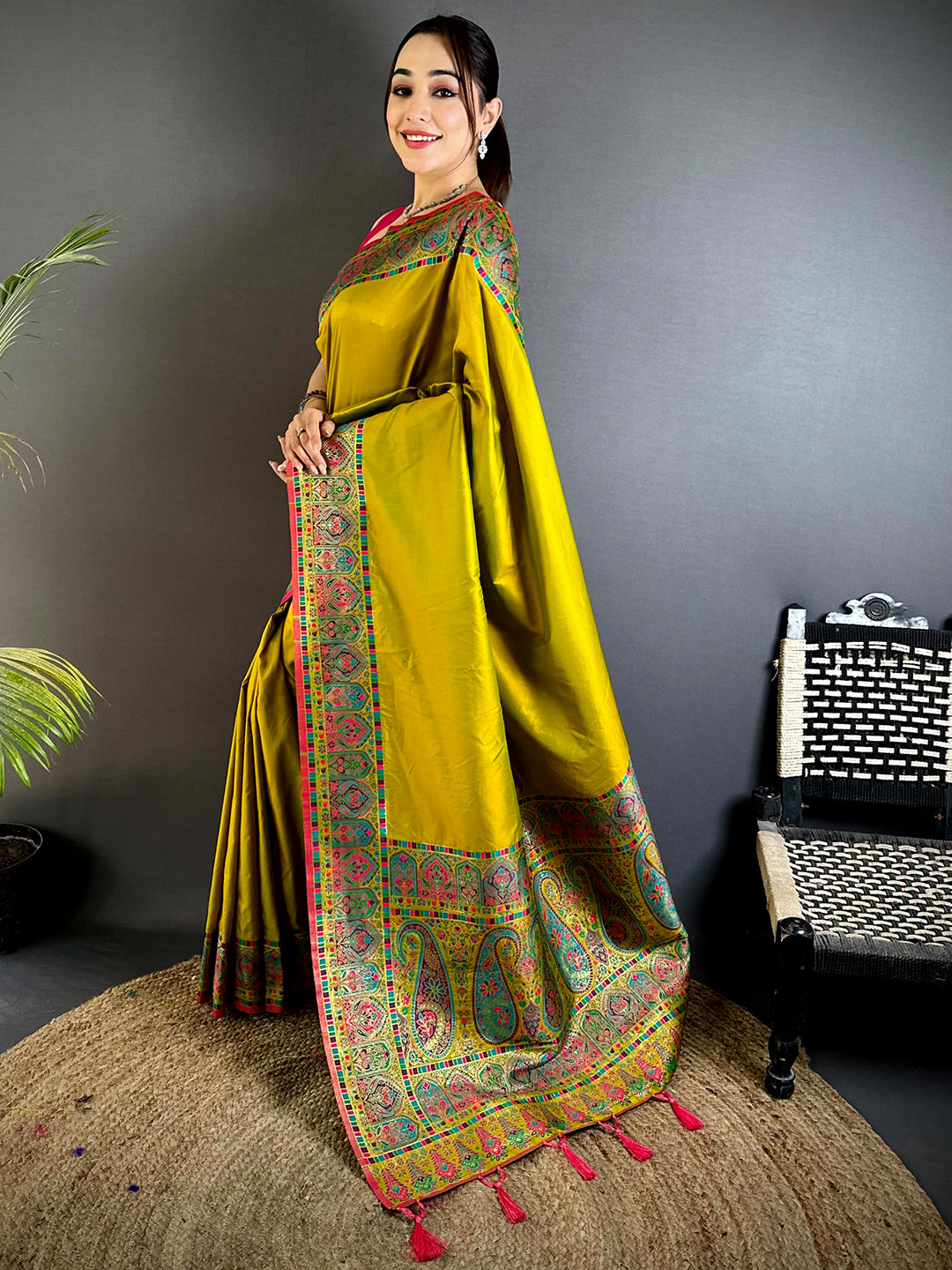 Artistic Minakari Pashmina Soft Silk Saree


