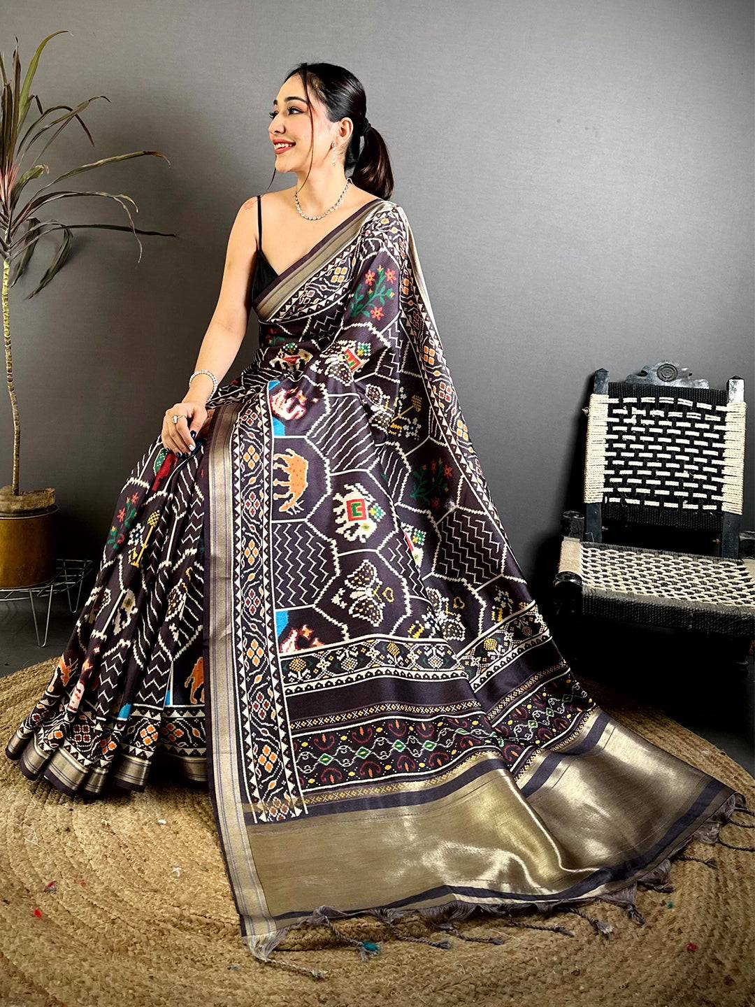 Celebrity Gold Lakda Patta Kalamkari Saree