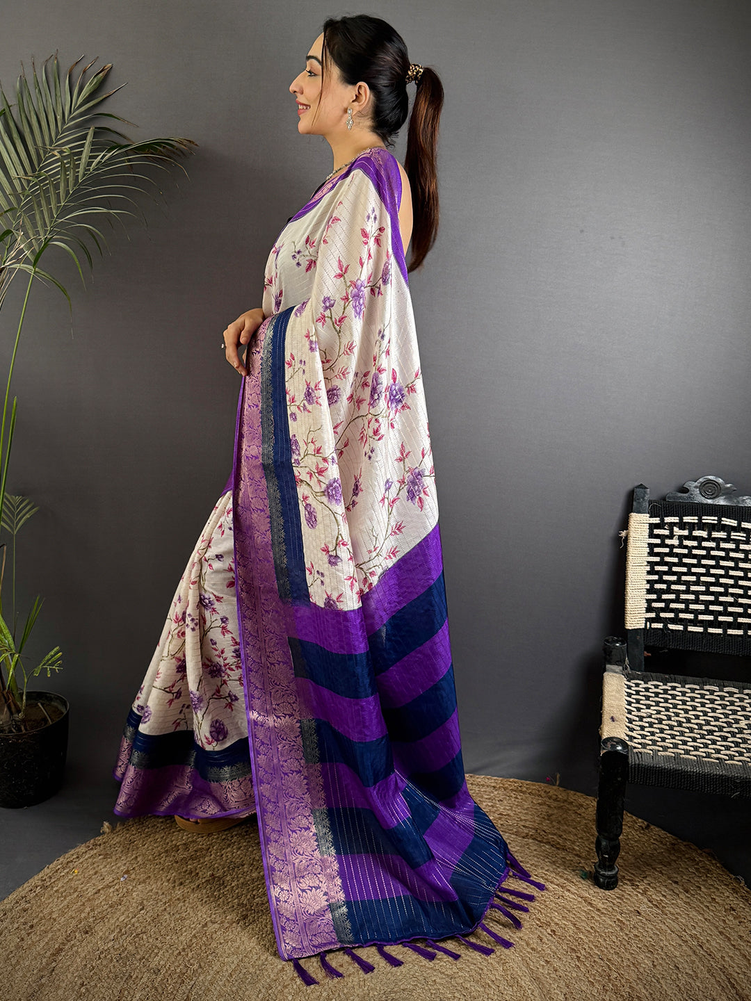 Lavender Soft Dola Silk Zari Katha Saree