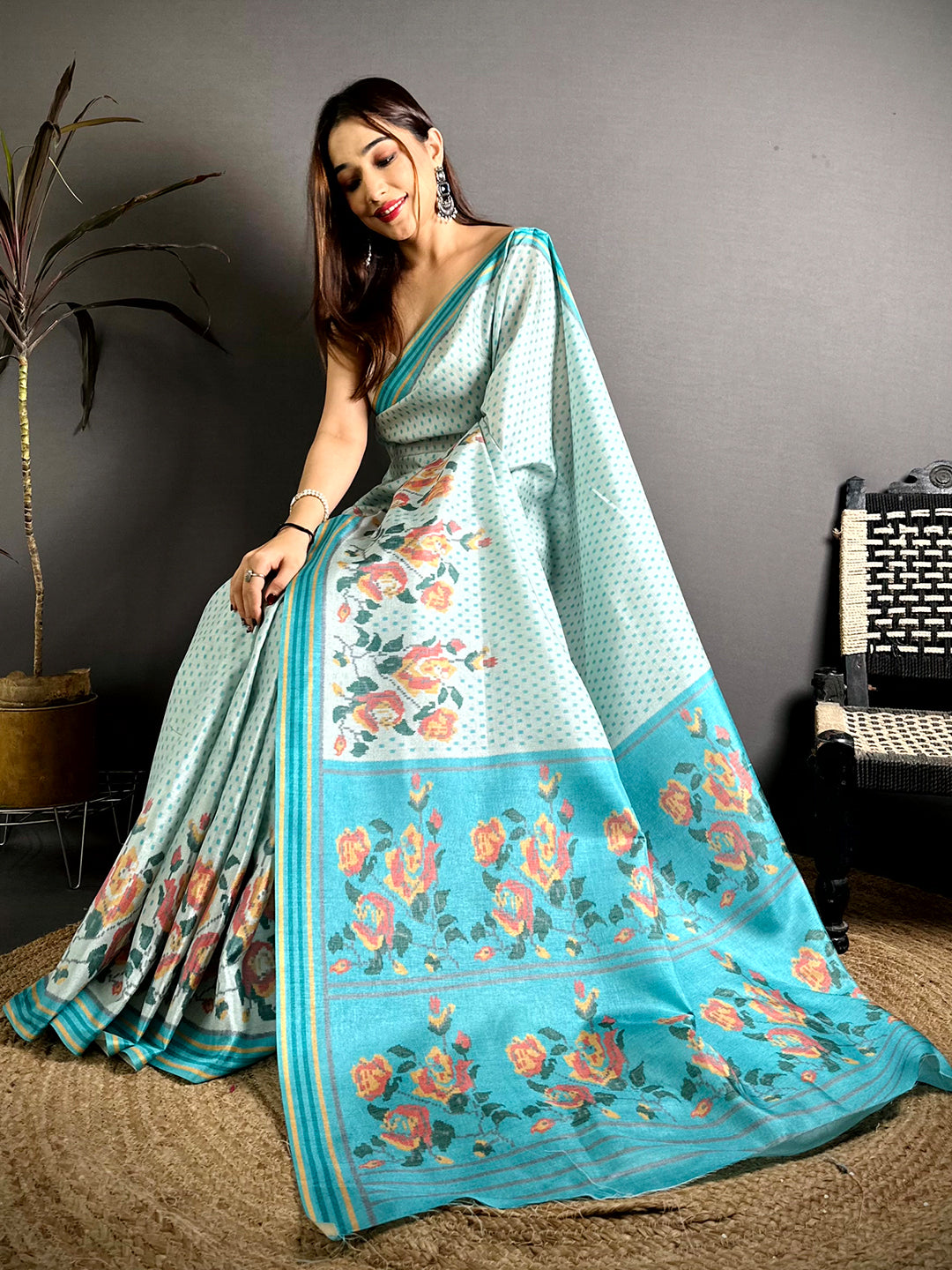 Artistic Ikkat Floral Print Tussar Saree