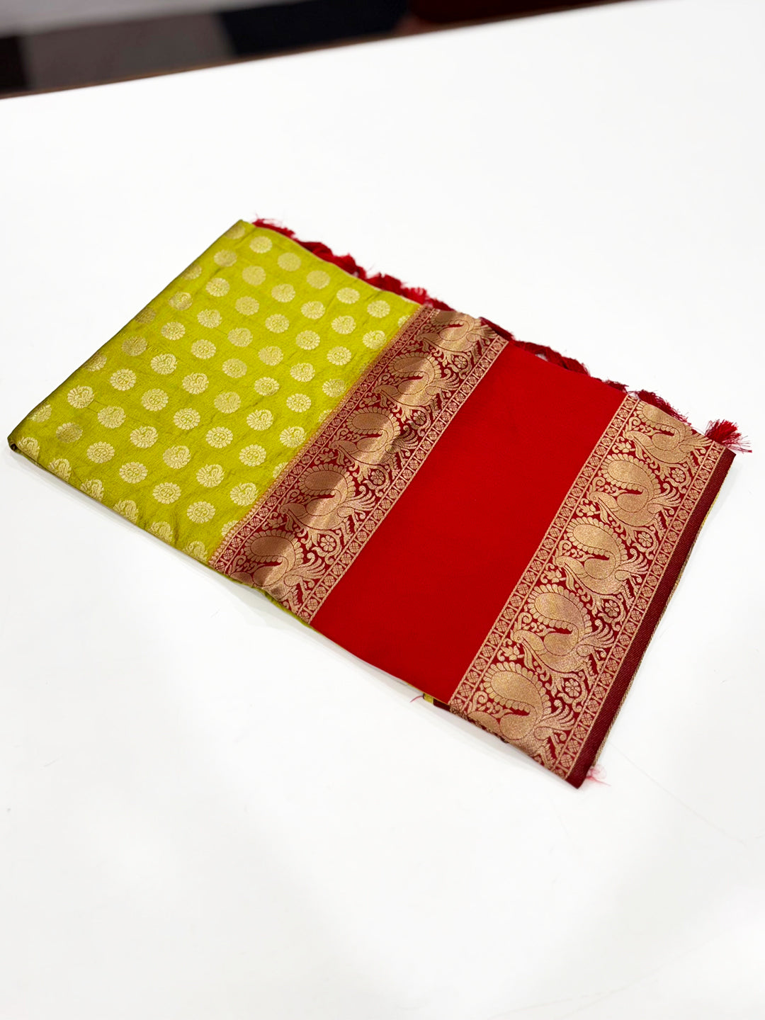 Green Banarasi Silver Buttas Zari Weaving Saree