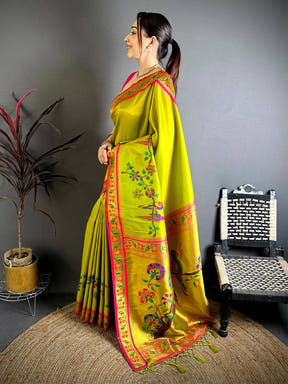 Opulent Minakari Paithani Tissue Saree


