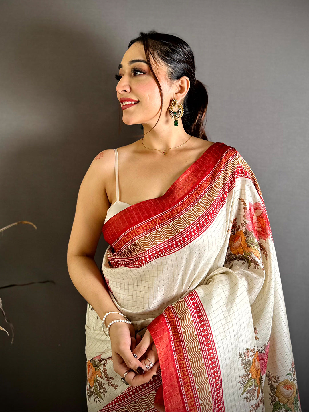 Regal Floral Print Red Border Saree
