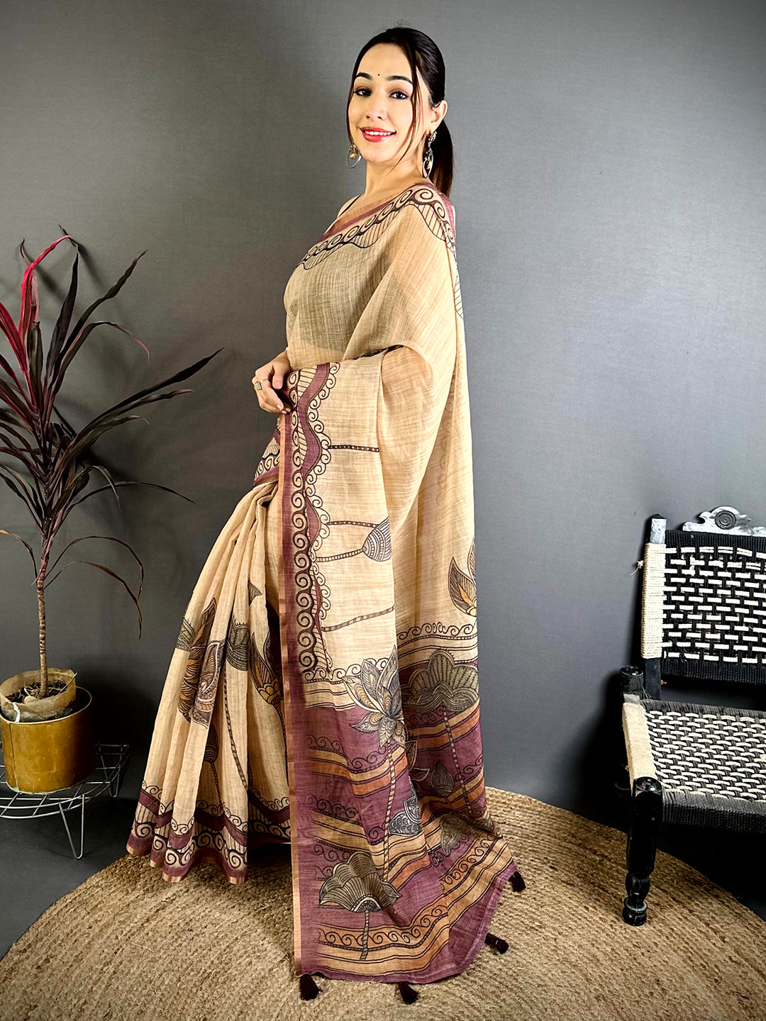 Classic Freehand Kalamkari Linen Saree
