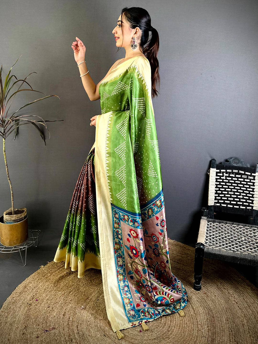 Radiant Kalamkari Pallu Bandhej Print Saree
