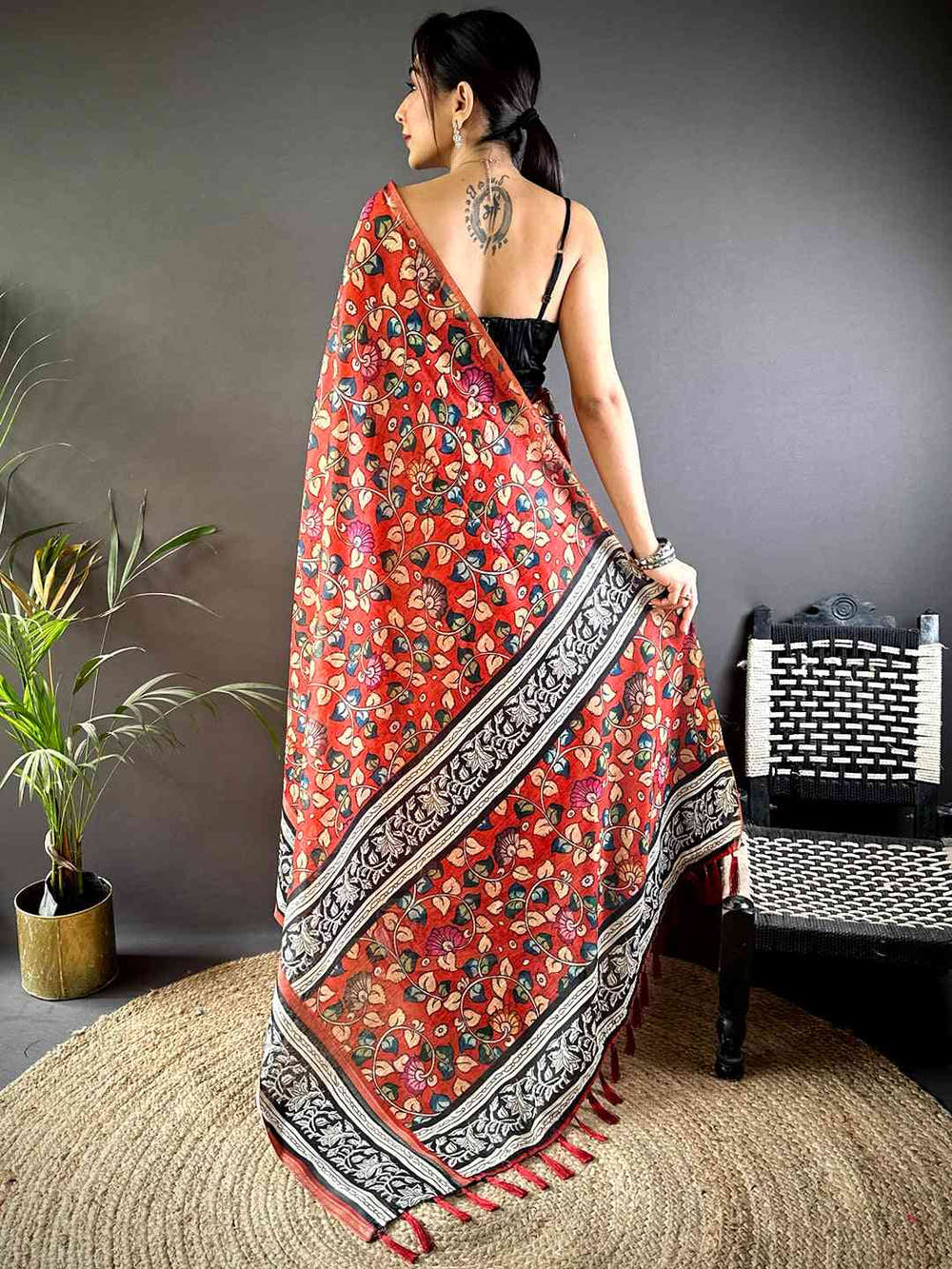 Red Chanderi Phulkari Floral Sulb Saree