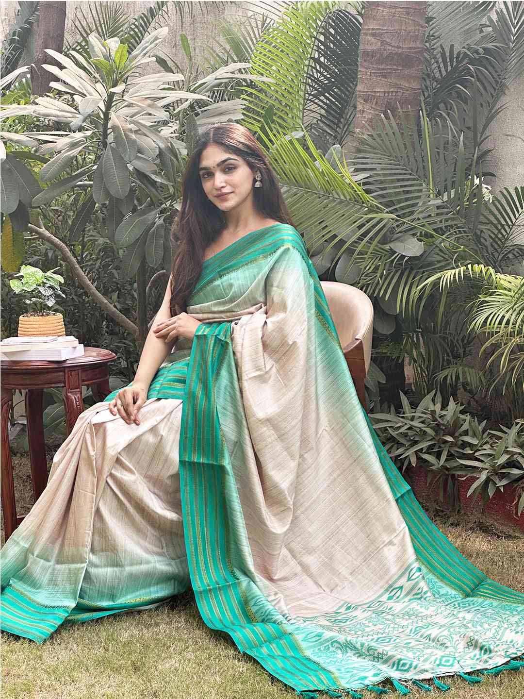 Exclusive Ikkat Motifs Ghicha Saree with Paisley Print