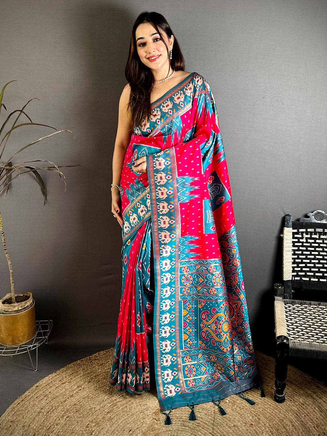 Radiant Warli Ikkat Patola Silk Saree