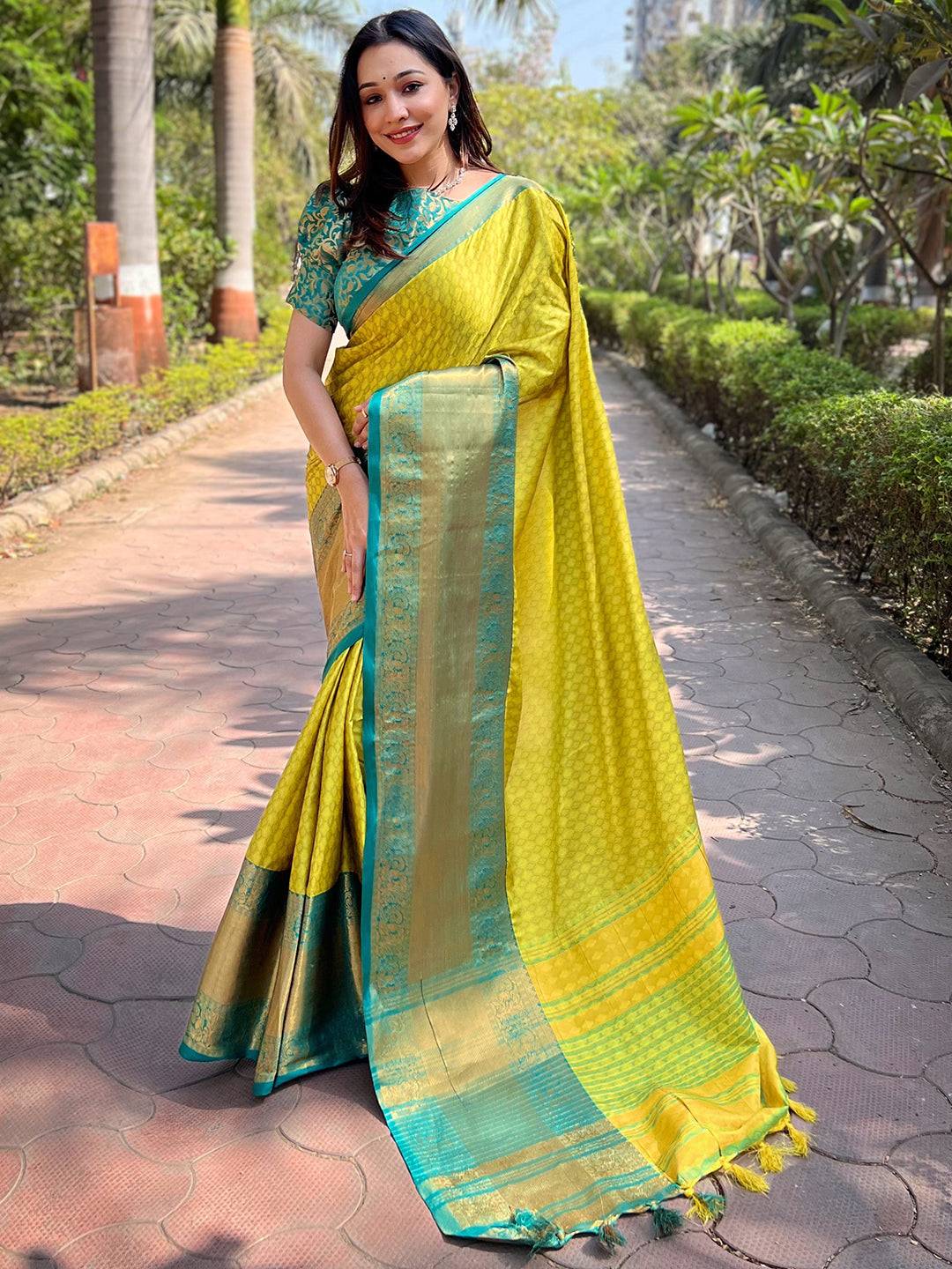 Elegant lime Kanjivaram saree with intricate zari work