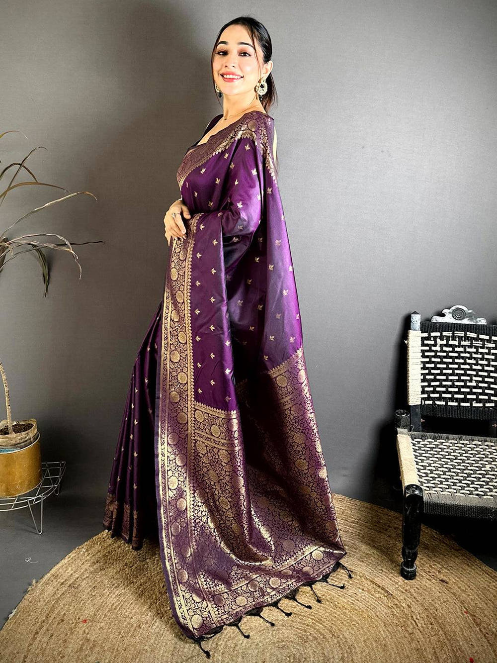 Opulent Katan Silk Thread Work Saree
