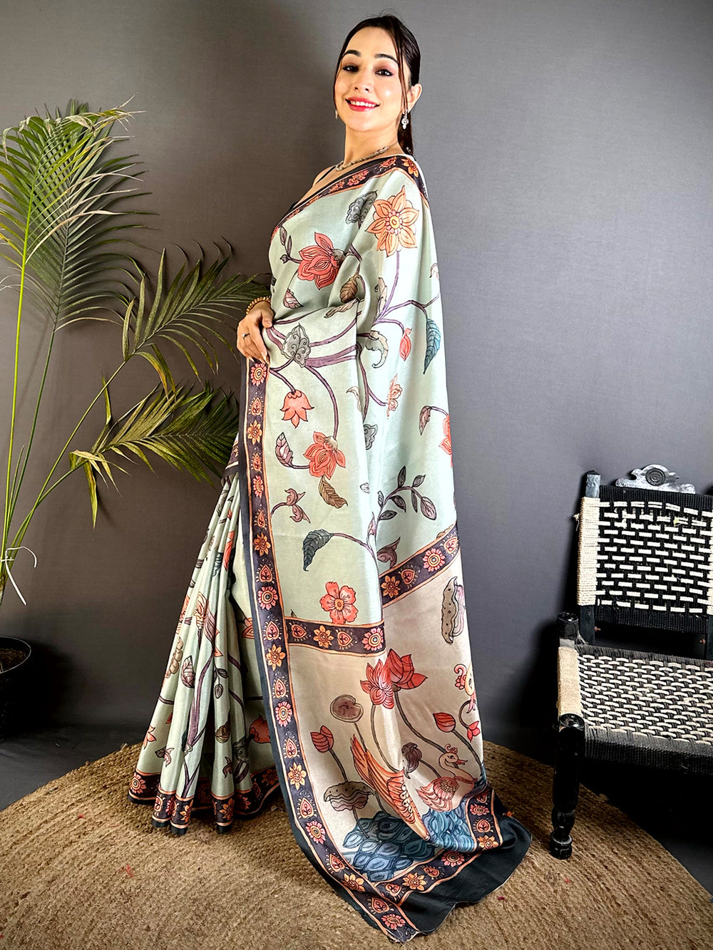 Heritage Swan Pen Kalamkari Art Saree