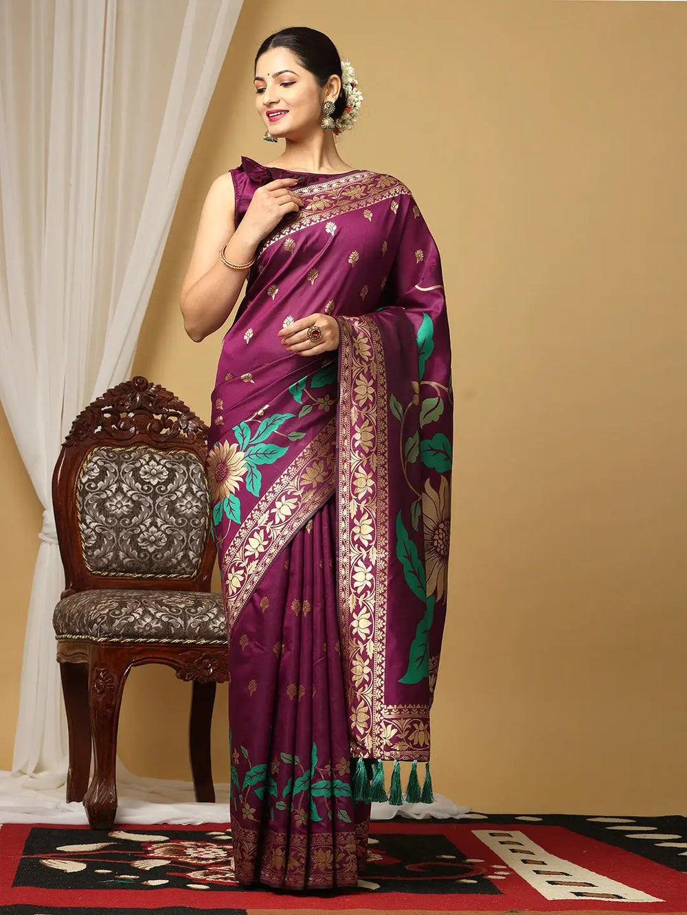  Banarasi Katan Silk Zari Desine Saree