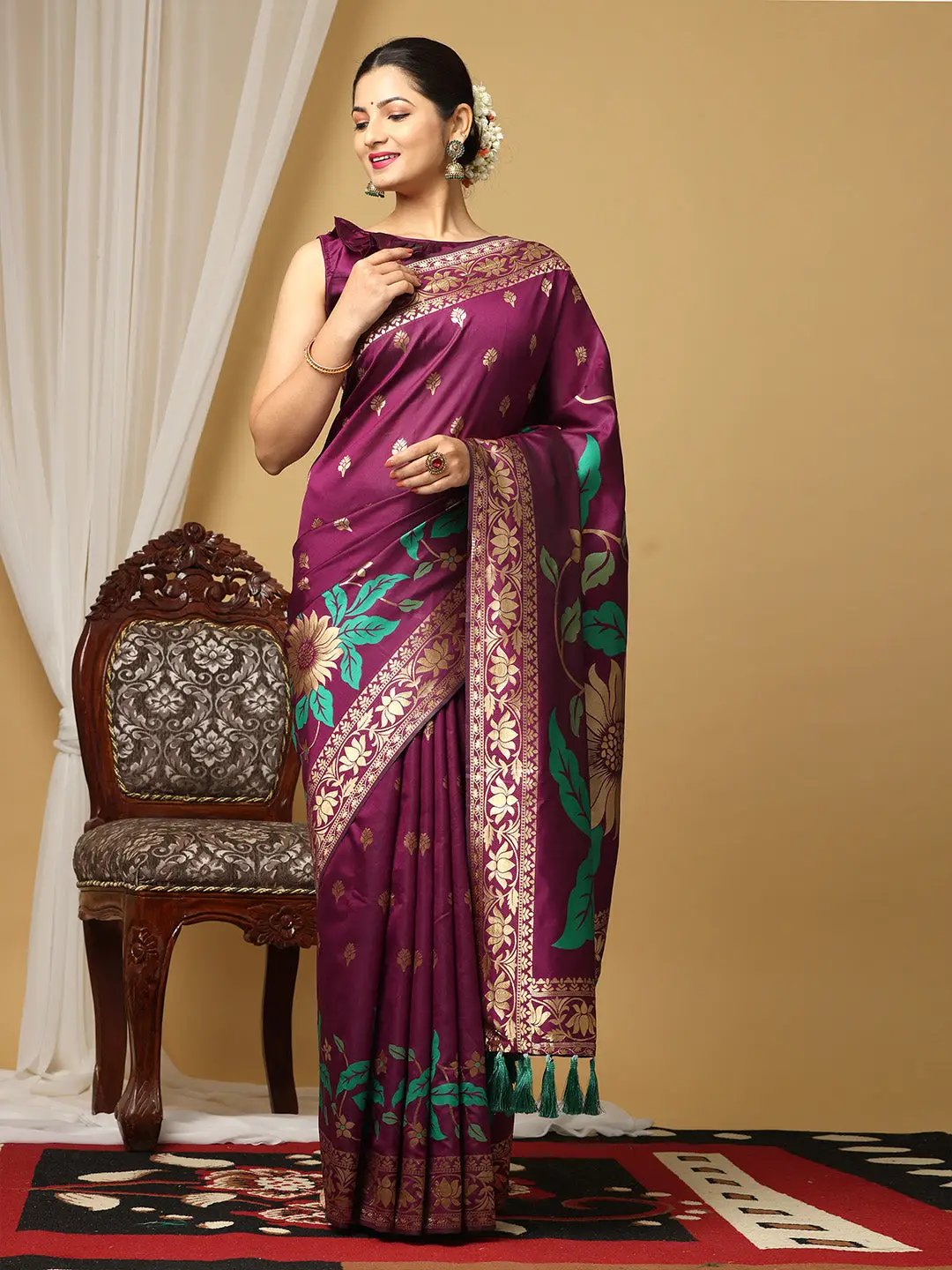  Banarasi Katan Silk Zari Desine Saree