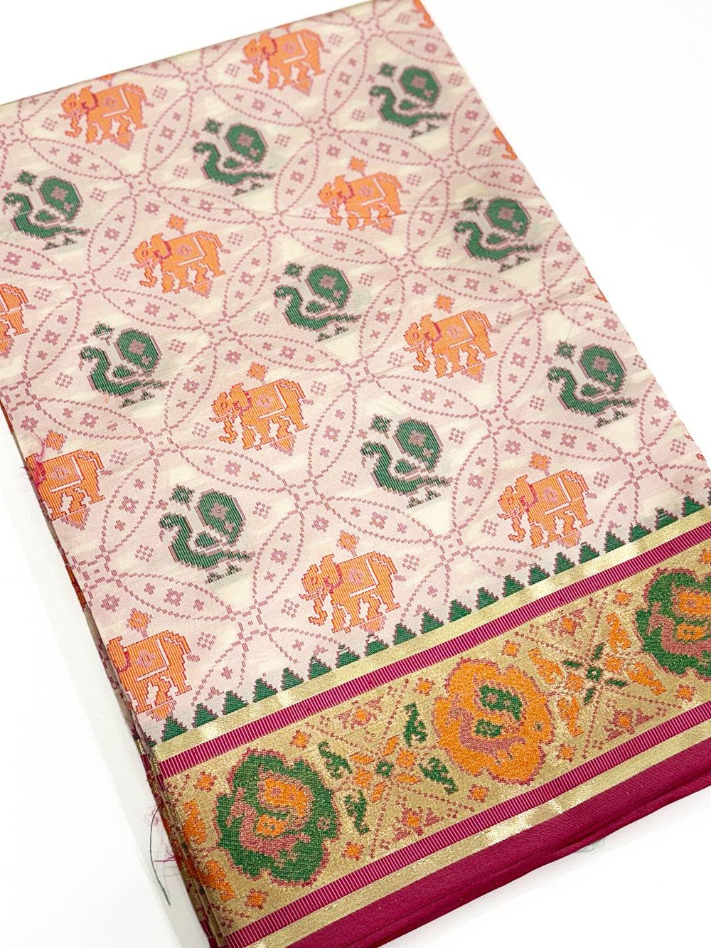 Elegant White Pochampally Patola Silk Saree