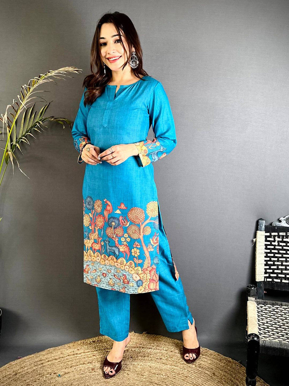 Kalamkari Round Slit Neck Mul Kurti