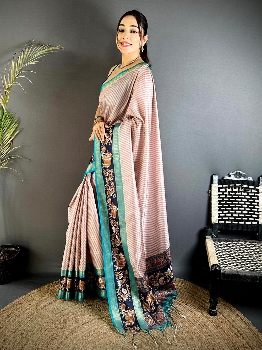 Classic Gadwal Weave Self Zari Saree