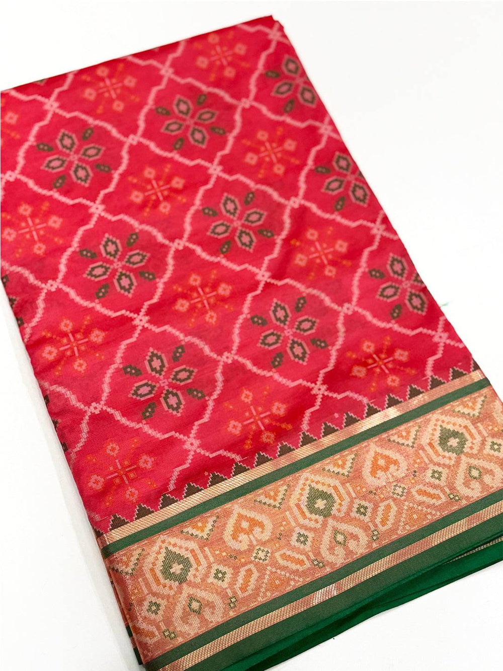 Artistic Pochampally Patola Silk Saree