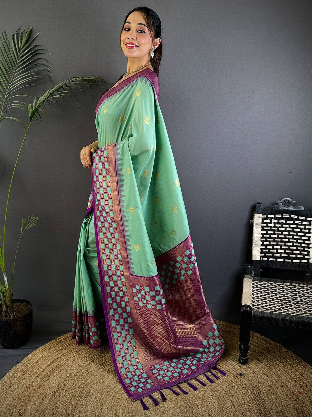Royal Minakari Chess Border Soft Silk Saree