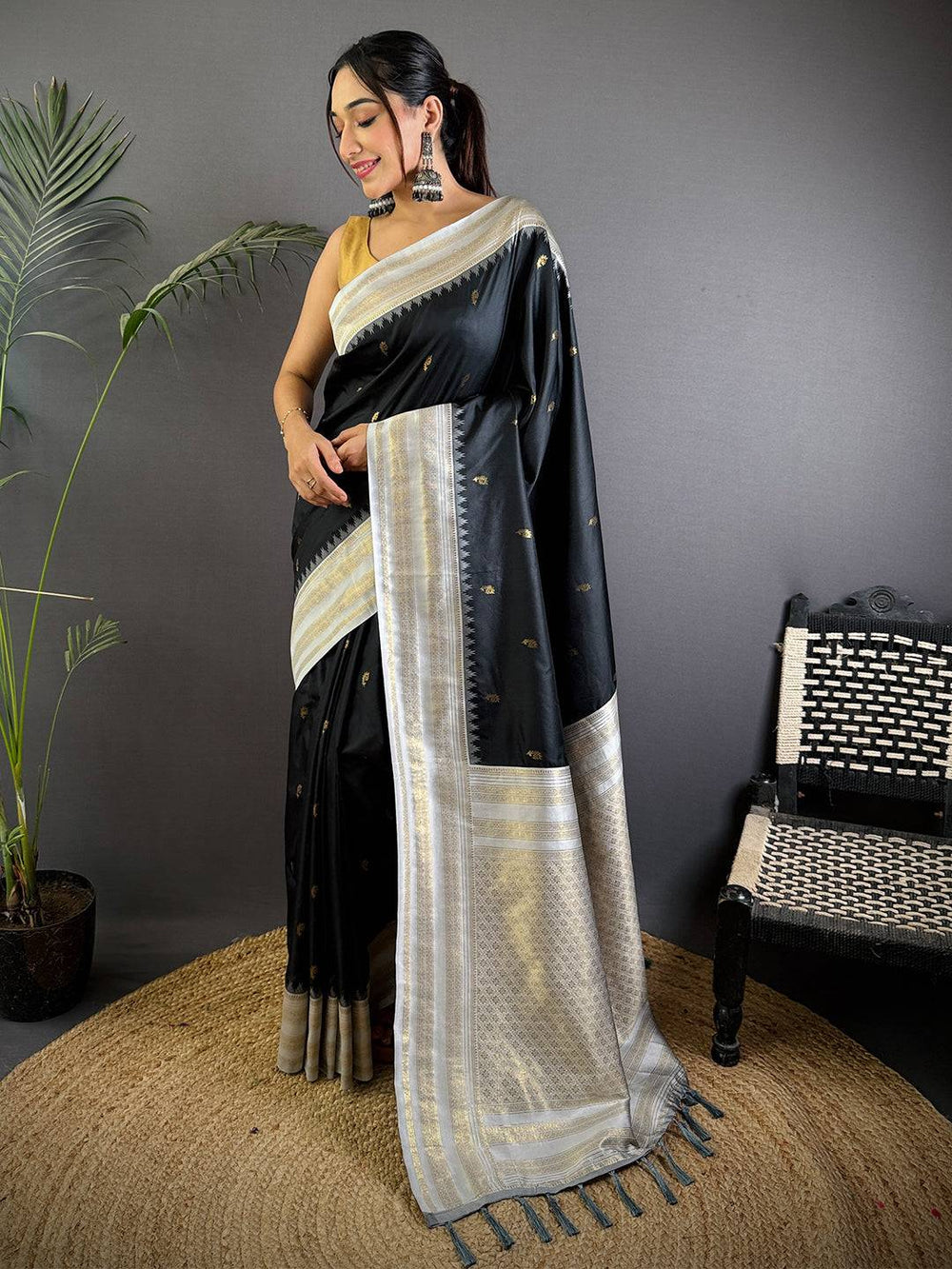 Royal Black Soft Silk Gadwal Saree