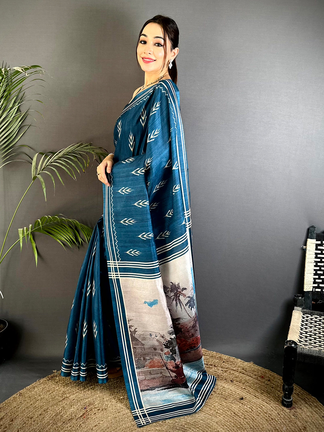 Elegant Navy Bold Ikkat Tussar Saree