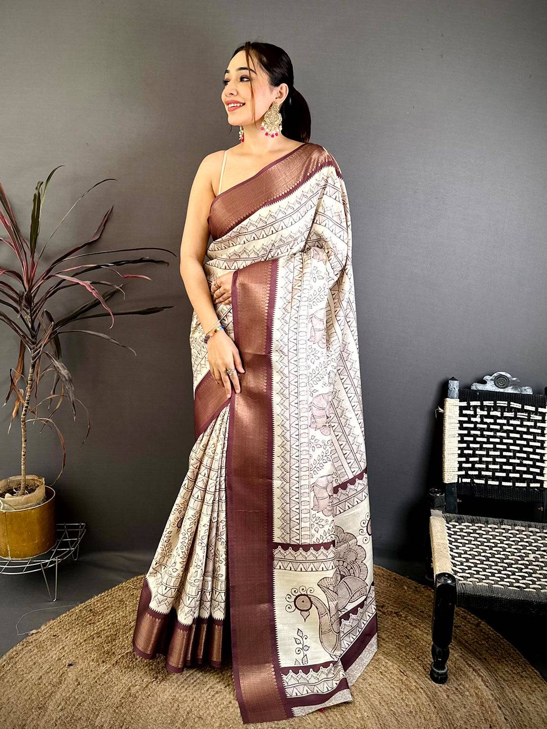 Elegant Fine Madhubani Print Silk Saree