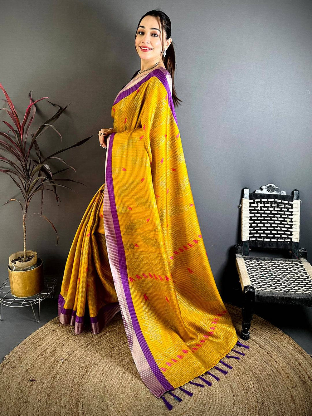 Yellow Tussar Zari Chex Bird Motif Saree