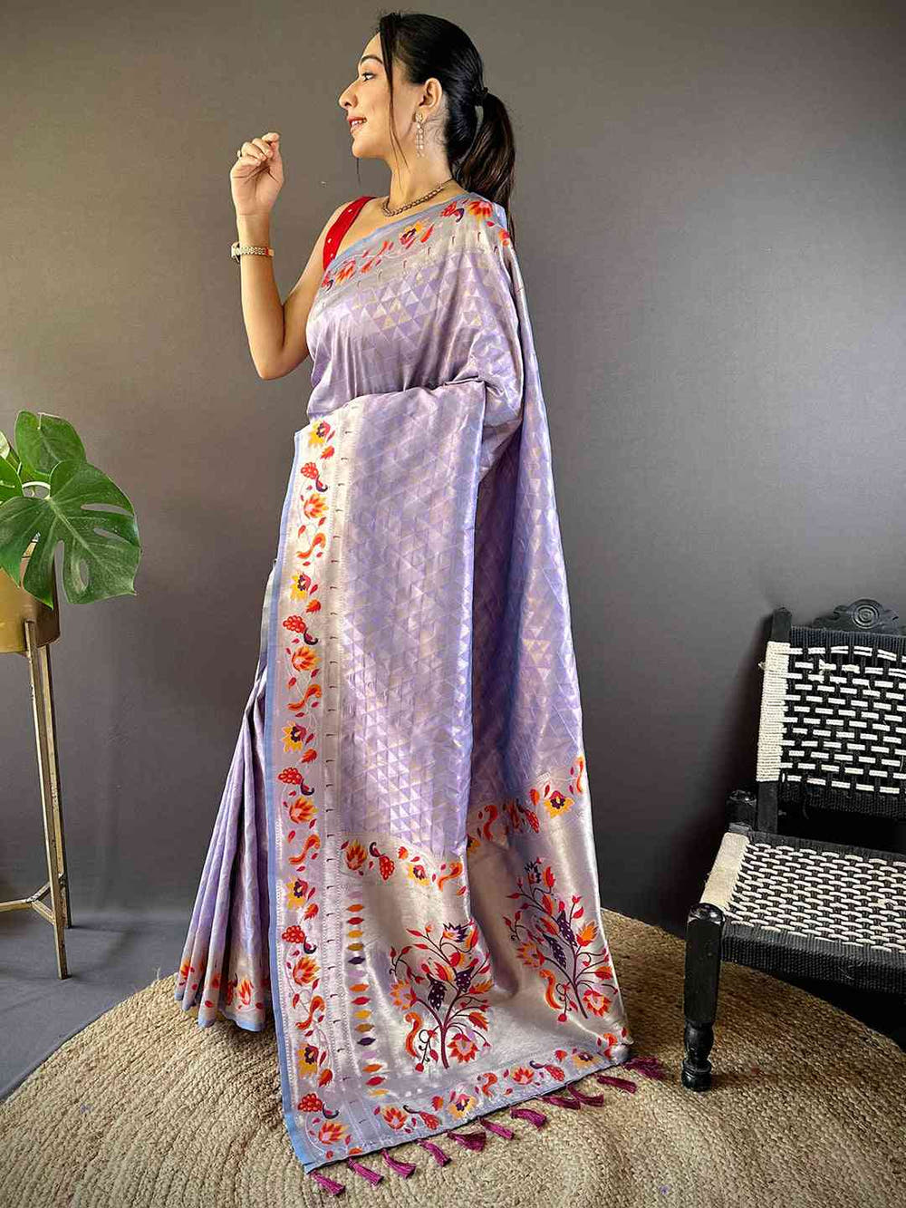 Lavender Silk Blend Woven Zari Work Paithani Saree

