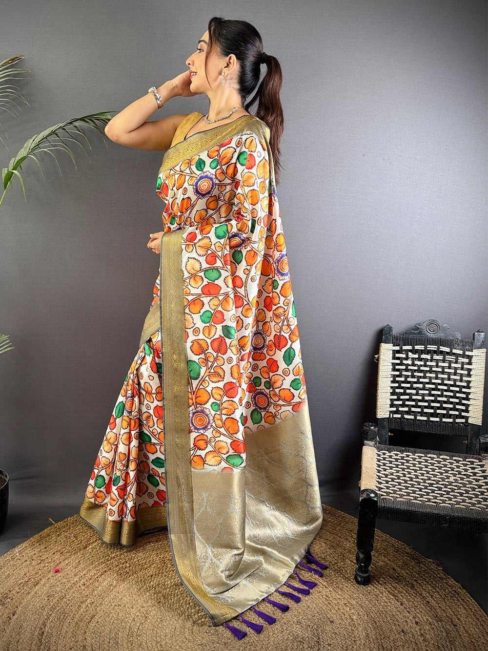 Radiant Floral Kalamkari Digital Print Saree