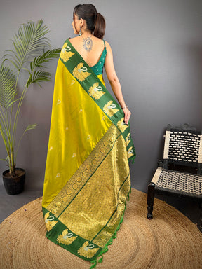 Green Swan Motif Soft Silk Saree