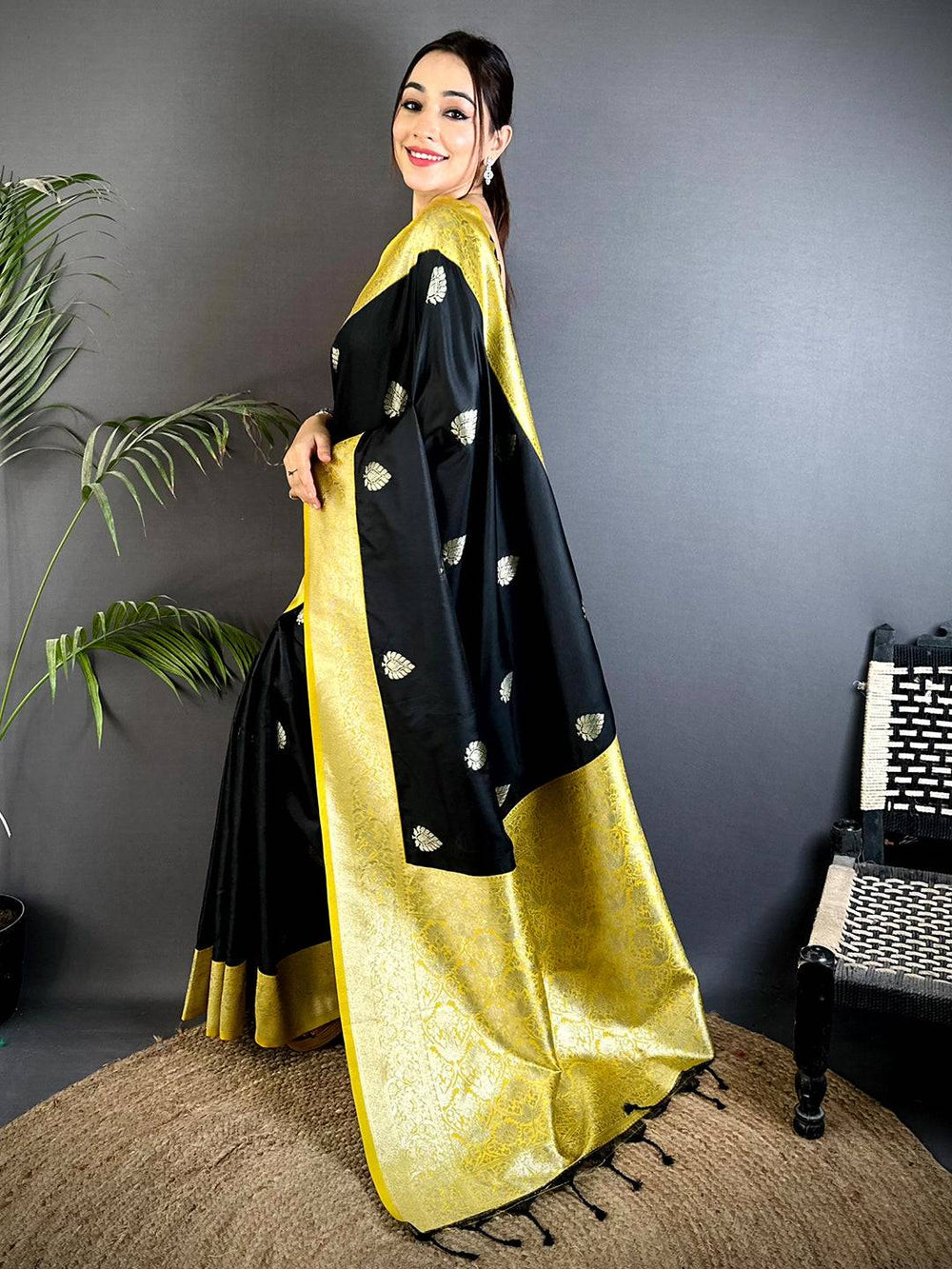 Black Gadwal Weave Soft Silk Saree